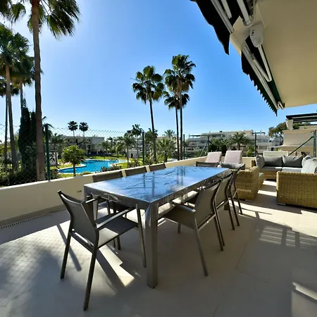 In Puerto Banus Lorcrimar V Apartment